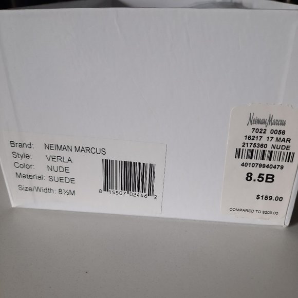 NIB Neiman Marcus Crystal sandals 8 - Picture 6 of 6
